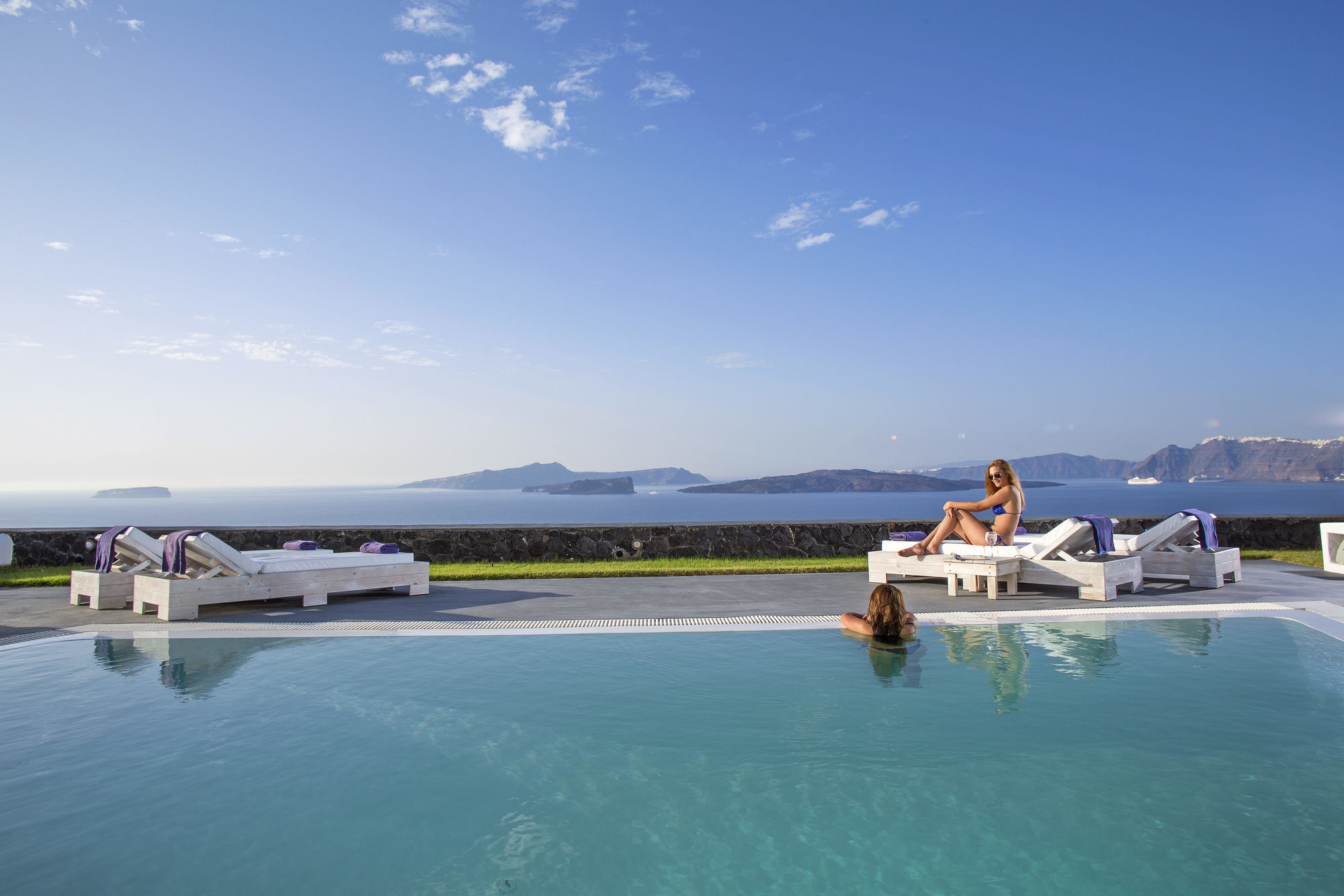 Santorini Princess Presidential Suites Akrotírion Exteriör bild